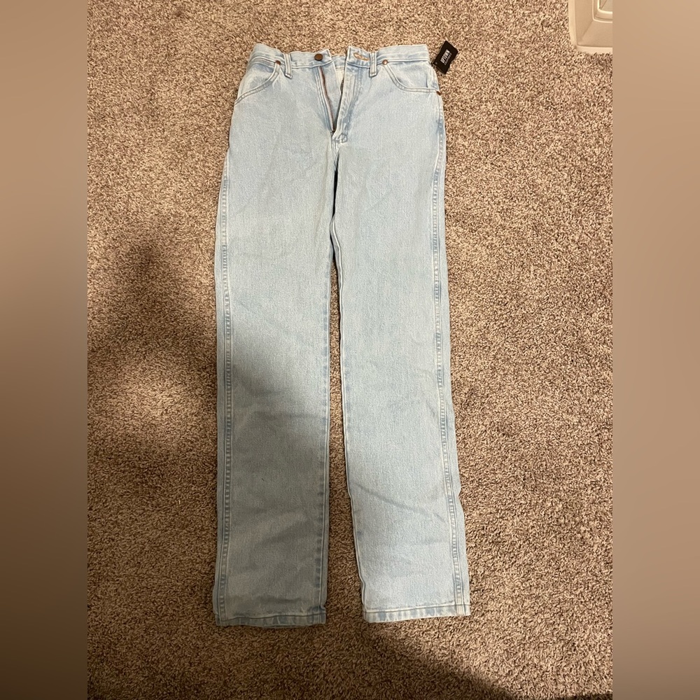 Wrangler Slim Fit, cowboy cut jeans